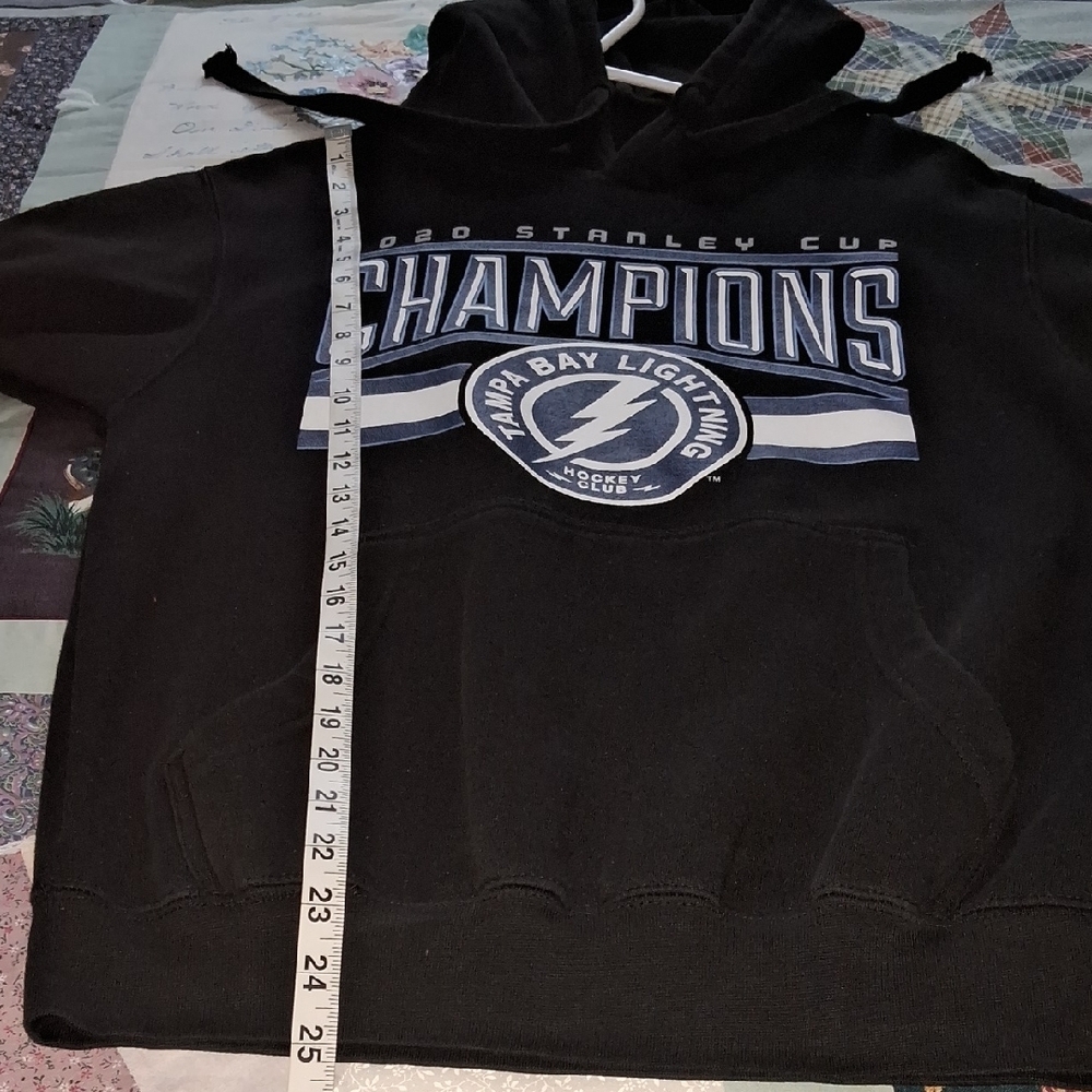 NWOT,NHL,TampaBayLightning,Championship,Unisex,Hockey,HoodySweatshirt🖤🤍💙🖤 - Picture 15 of 15